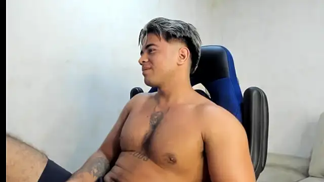 Snapshot of Bellion_grant chatting on October 24, 12:24 am Bellion grant online show from October 24, 12:24 am