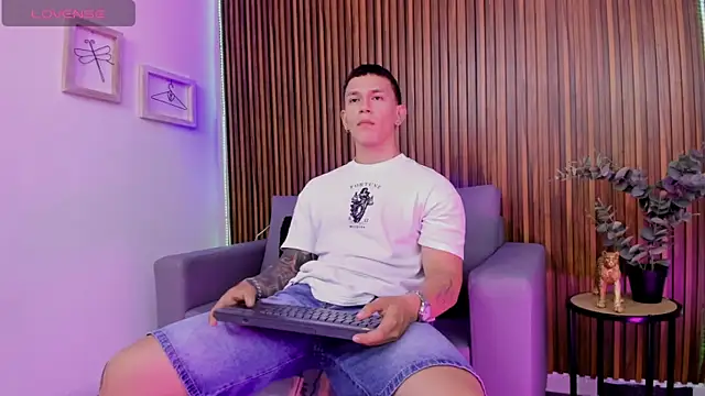 Thomas moon online show from March 21, 2:21 pm