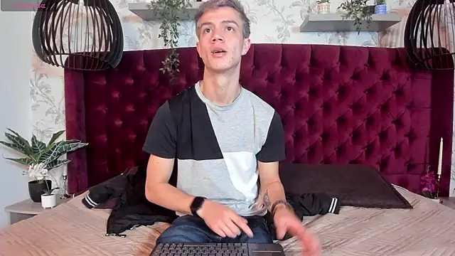 nicktorn online show from February 16, 12:25 pm