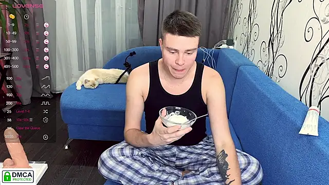 holy eggs 02 online show from October 20, 3:49 pm