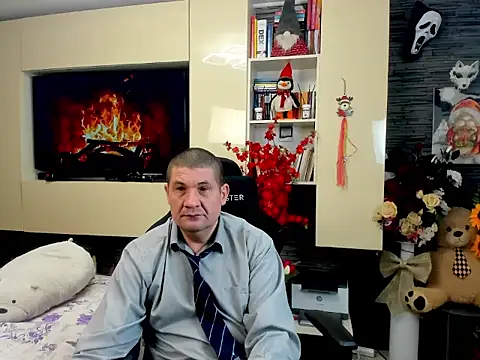 SpartacusDaddy48 online show from March 1, 5:07 am