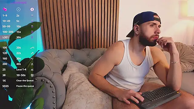 Maximo Wolff online show from March 14, 8:05 pm