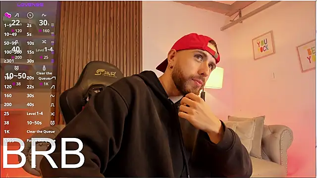 Maximo Wolff online show from April 6, 2:30 am