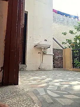 desir3dlund online show from April 25, 2:14 am