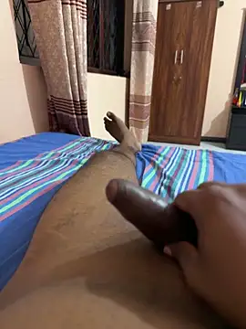 creepy7boy online show from December 18, 6:37 pm