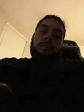 Snapshot of Bbrn69official chatting on September 28, 4:43 am Bbrn69official online show from September 28, 4:43 am