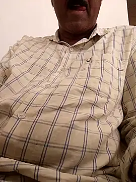 moonflower25 online show from September 17, 9:10 am