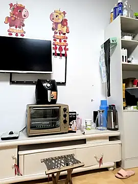 huanhuanaaaaa online show from February 28, 3:44 pm