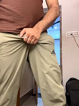 hottestboy03 online show from October 17, 2:21 pm