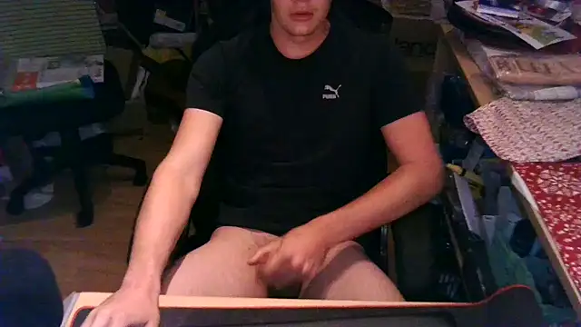 Snapshot of fuckFlo_1 chatting on October 5, 8:35 pm fuckFlo 1 online show from October 5, 8:35 pm