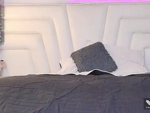 Ashton Myers online show from November 20, 8:18 pm