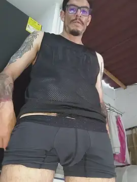 damian bull online show from November 11, 8:36 pm