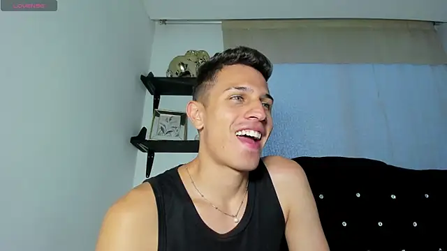 kevin ahss online show from April 22, 11:09 pm