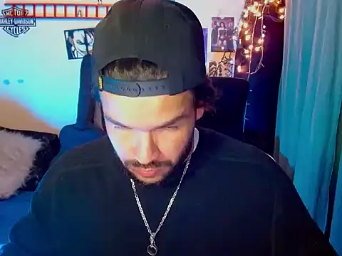 cortelioni massimo  online show from January 18, 12:34 am