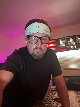 DAZZZ7878 online show from July 1, 8:53 pm