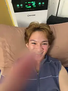 urasiantwinkbigcock online show from November 13, 6:12 pm