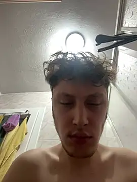 efeees35 online show from February 23, 6:20 pm