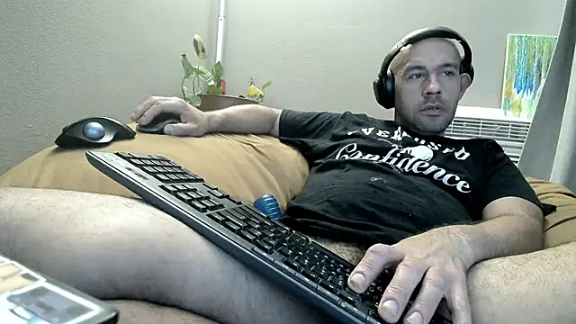 LeeCox online show from January 11, 3:52 pm