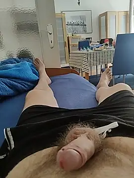 Brutalle88 online show from July 19, 8:09 am