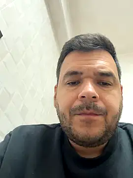 Snapshot of elvergon2023 chatting on October 3, 7:57 am elvergon2023 online show from October 3, 7:57 am