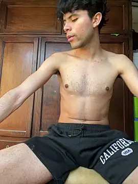 Axel-Mejia online show from December 16, 8:38 pm