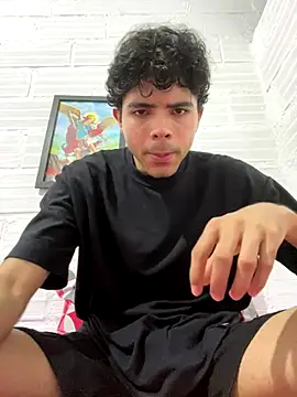 Axel-Mejia online show from October 17, 8:13 pm