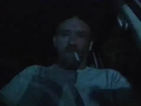 Snapshot of Eat_it_from_the_back chatting on September 28, 7:50 am Eat it from the back online show from September 28, 7:50 am