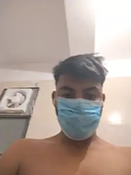 themasklover online show from June 15, 8:01 pm