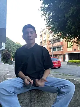 elfernh online show from October 13, 10:38 pm