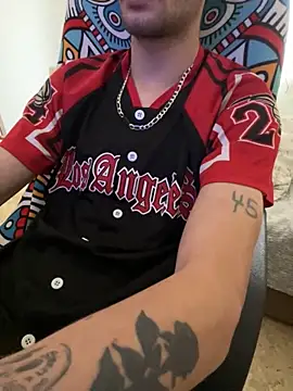 Snapshot of purplecristian chatting on September 19, 2:50 pm purplecristian online show from September 19, 2:50 pm