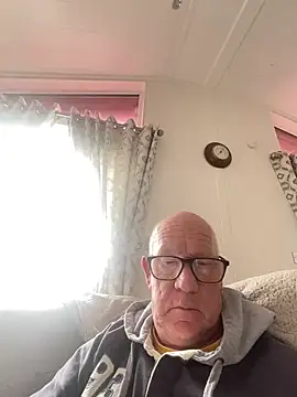 philefc online show from February 23, 12:18 pm