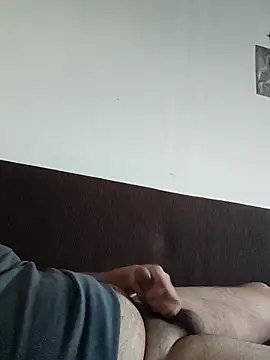 flr196 online show from February 1, 8:24 am