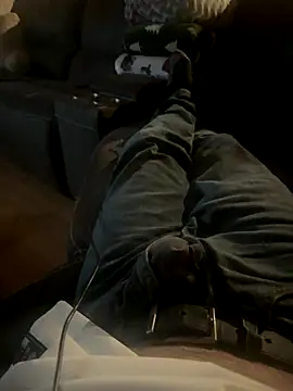 Snapshot of sharemyself chatting on September 30, 1:12 am sharemyself online show from September 30, 1:12 am