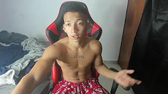 JuanchiT66 online show from April 1, 2:14 pm