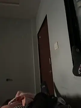 Snapshot of NoddingScorpion chatting on October 10, 10:20 am NoddingScorpion online show from October 10, 10:20 am