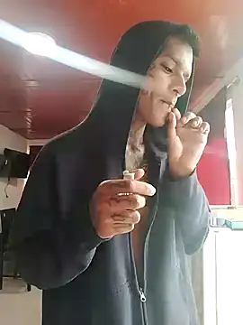 Snapshot of black_firex chatting on October 28, 4:31 pm black firex online show from October 28, 4:31 pm