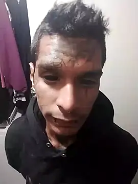 Snapshot of black_firex chatting on October 22, 12:58 am black firex online show from October 22, 12:58 am