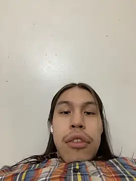 heytherepeoples717 online show from March 14, 7:04 am