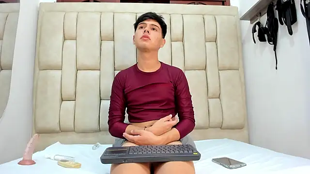 Felipe Cold online show from October 5, 3:21 am