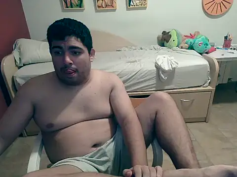 Snapshot of Martigato3 chatting on September 17, 11:06 pm Martigato3 online show from September 17, 11:06 pm