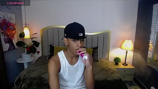 jhos padill online show from February 4, 1:28 pm