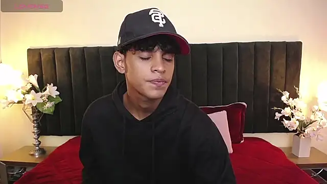 jhos padill online show from April 18, 1:18 am