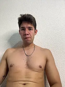 Maxtaylor18 online show from October 15, 3:03 am