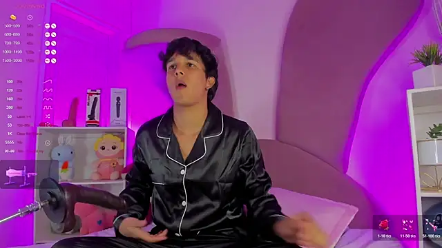 Leo Savage  online show from November 12, 4:29 am