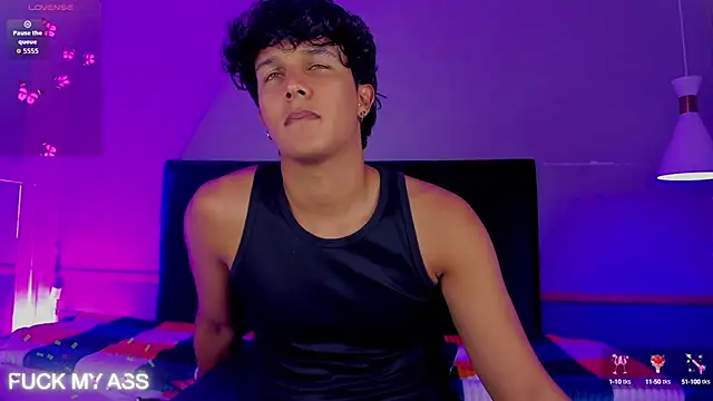 Snapshot of Leo_Savage_ chatting on September 14, 4:03 am Leo Savage  online show from September 14, 4:03 am