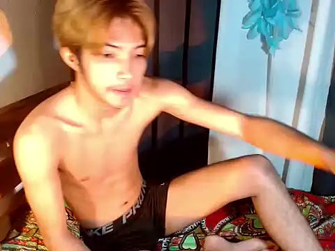 addicted to alex online show from October 23, 3:48 pm