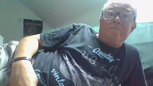 naughtygrandad1 online show from May 21, 5:28 pm