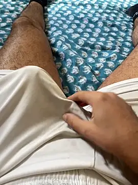 Beurberry19 online show from October 5, 1:04 pm