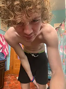 landen432 online show from October 7, 6:12 pm