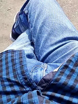 slim-uncut online show from February 19, 4:09 am